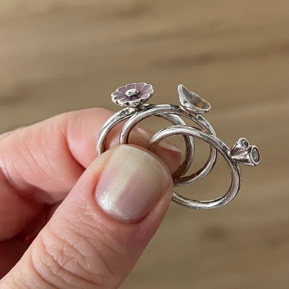 Sterling silver, size 5.5, flower ring - Picture 2 of 2